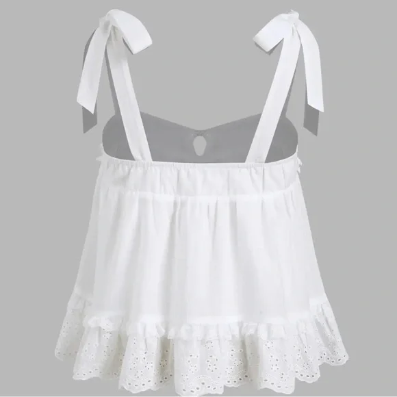 White Eyelet Set - Picture 4 of 6